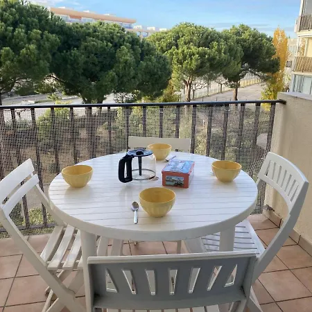 Appartement 2 Pièces Avec Parking Privé Au Grau-du-roi - Fr-1-250-233 *
